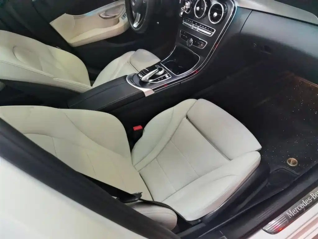 Mercedes-Benz C-Class 2018 — фото 25