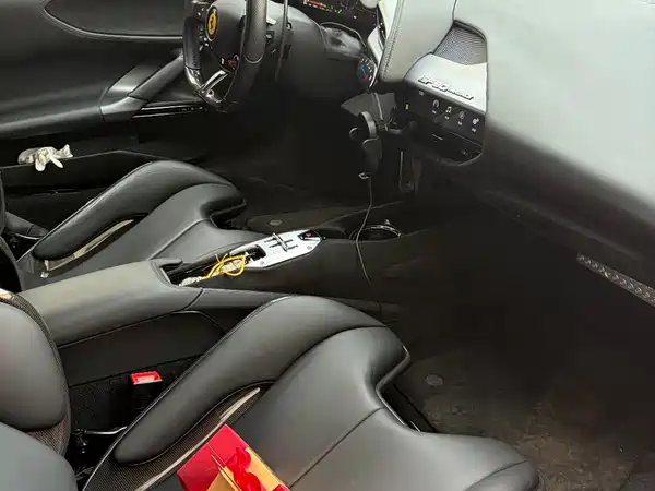 Ferrari SF90 2020
