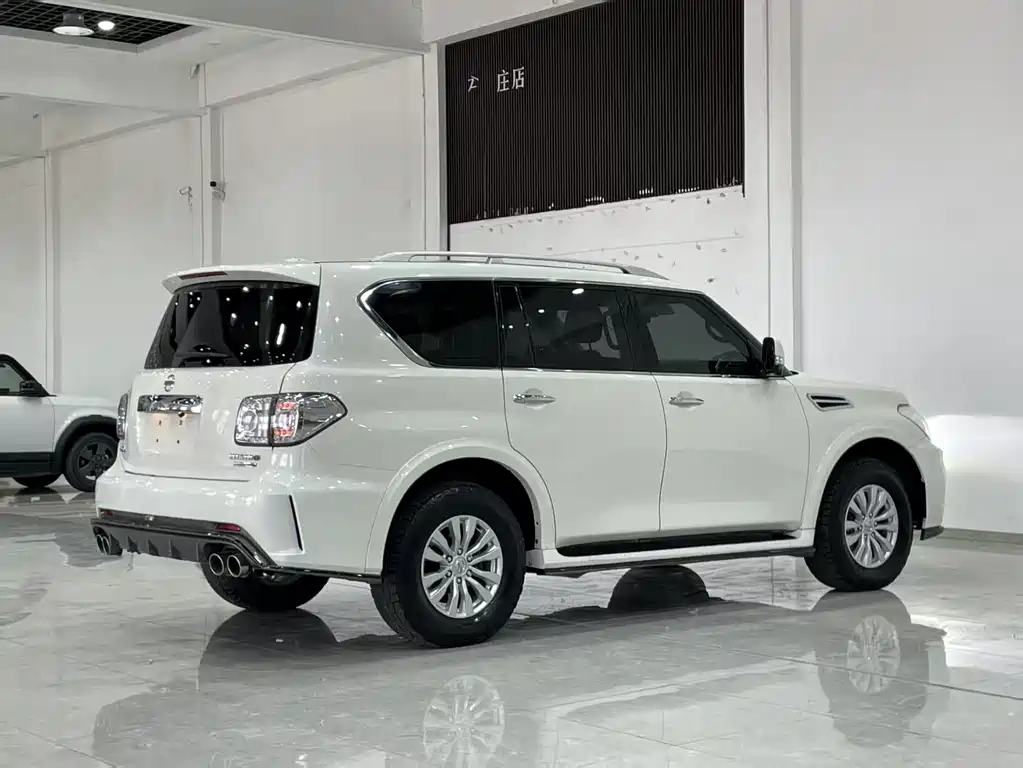 Nissan Patrol 2019 — фото 12