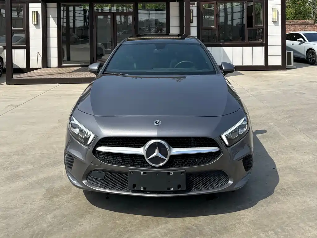 Mercedes-Benz A-Class 2023 — фото 3