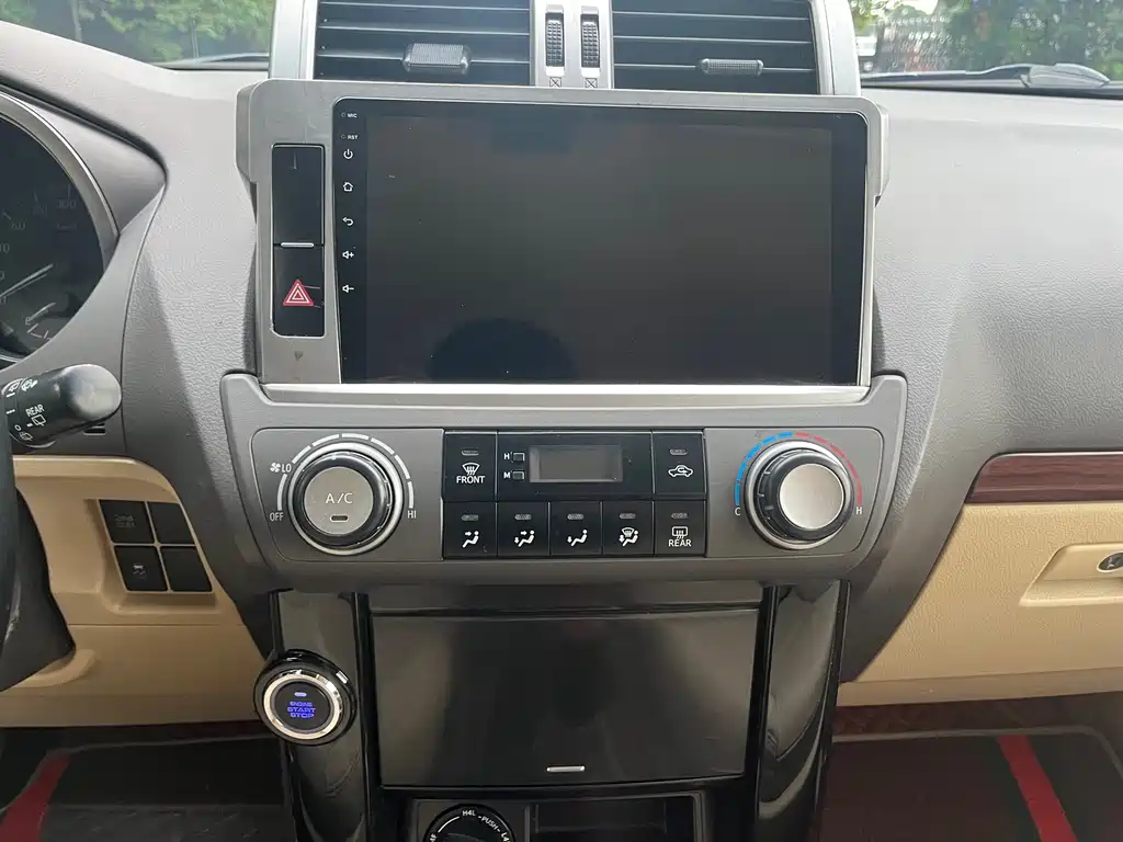 Toyota Prado 2017 — фото 18