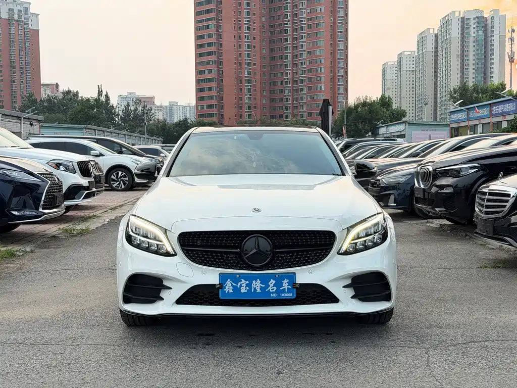 Mercedes-Benz C-Class 2021