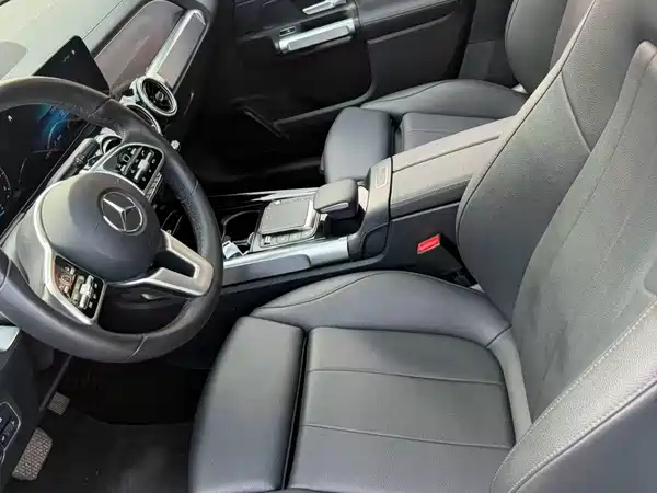 Mercedes-Benz GLB 2020