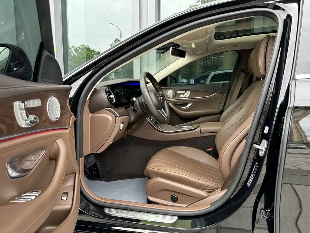 Mercedes-Benz E-Class 2020
