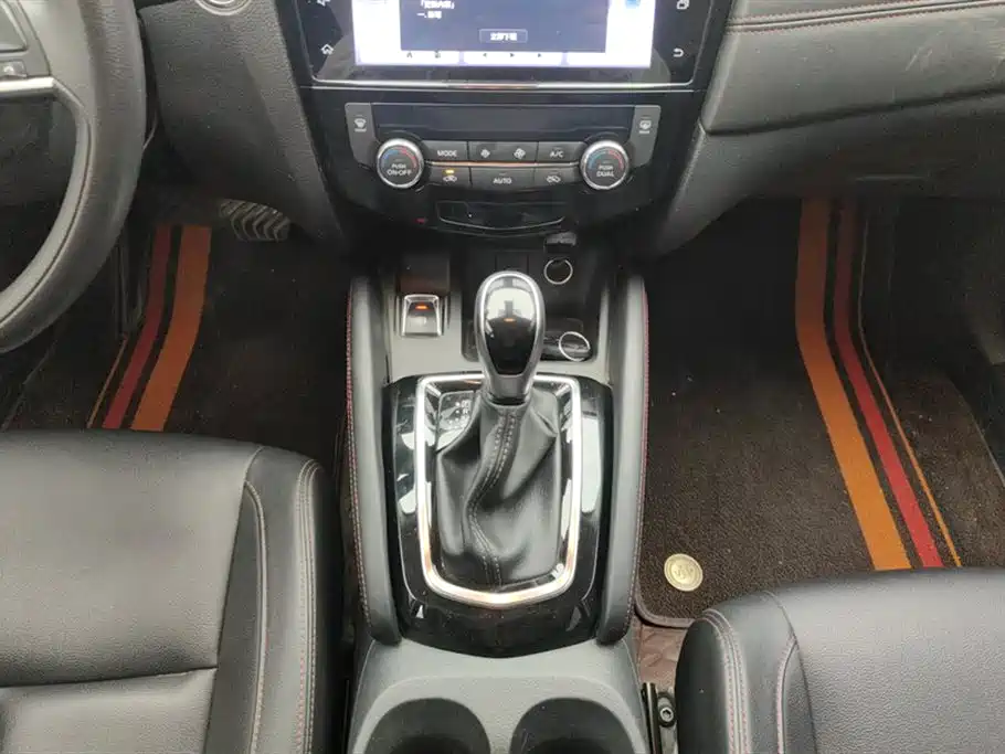 Nissan Qashqai 2022 — фото 16