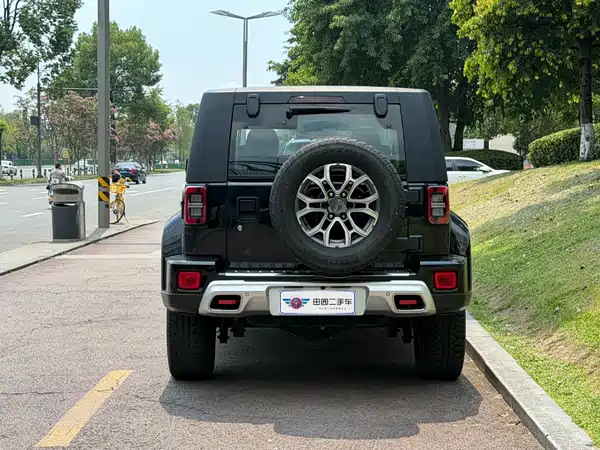 BAIC BJ40 2022