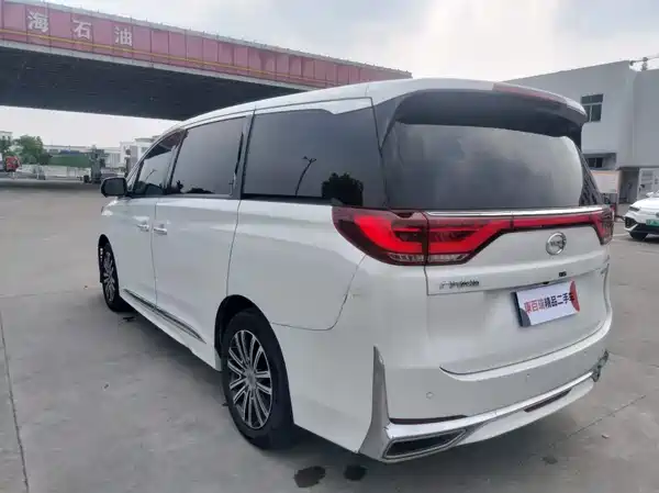 GAC Trumpchi M8 2021