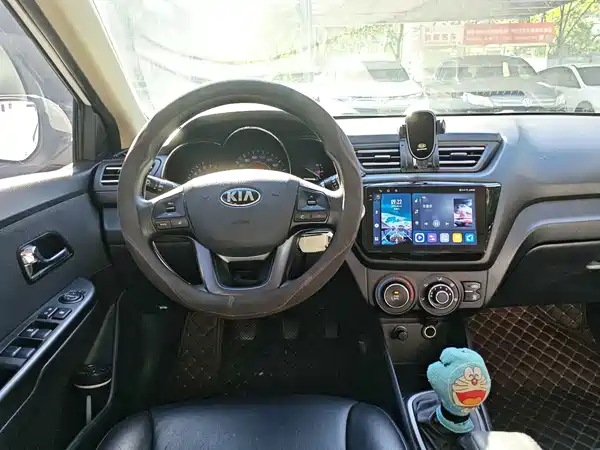 Kia K2 2014