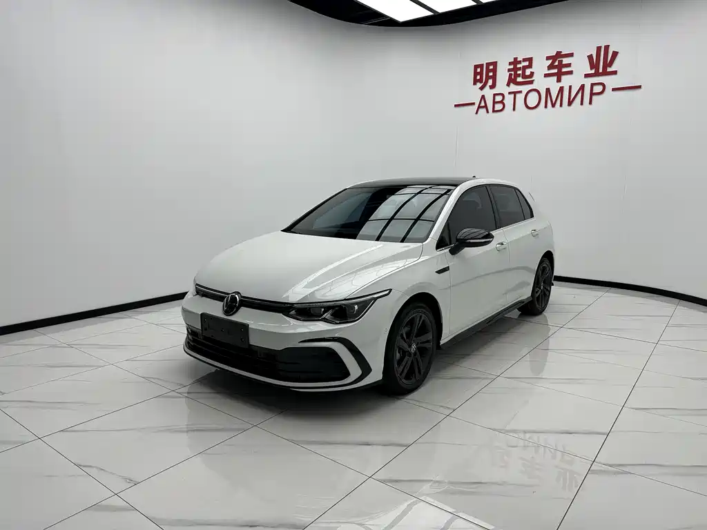 Volkswagen Golf 2023