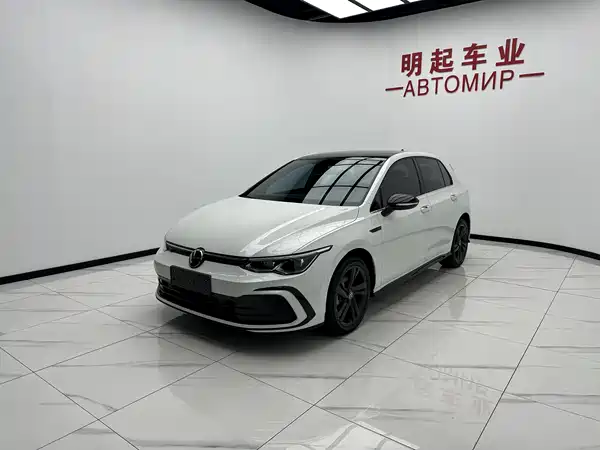 Volkswagen Golf 2023