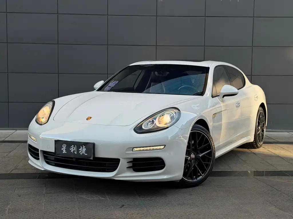 Porsche Panamera 2014 — фото 1