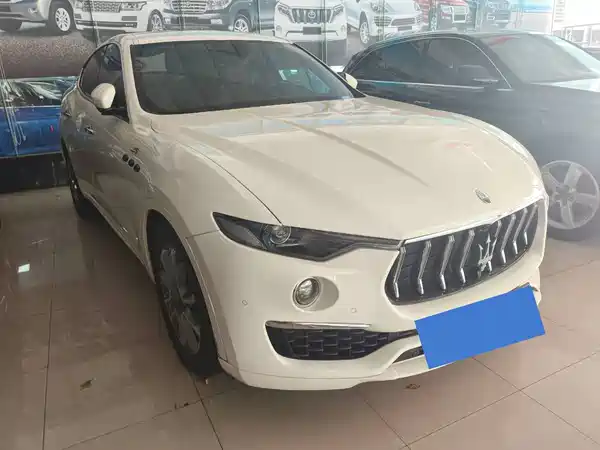 Maserati Levante 2022