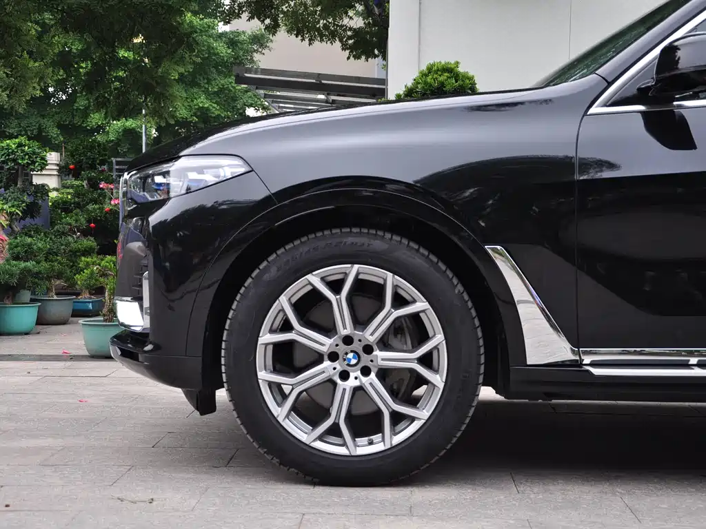 BMW X7 2020 — фото 18