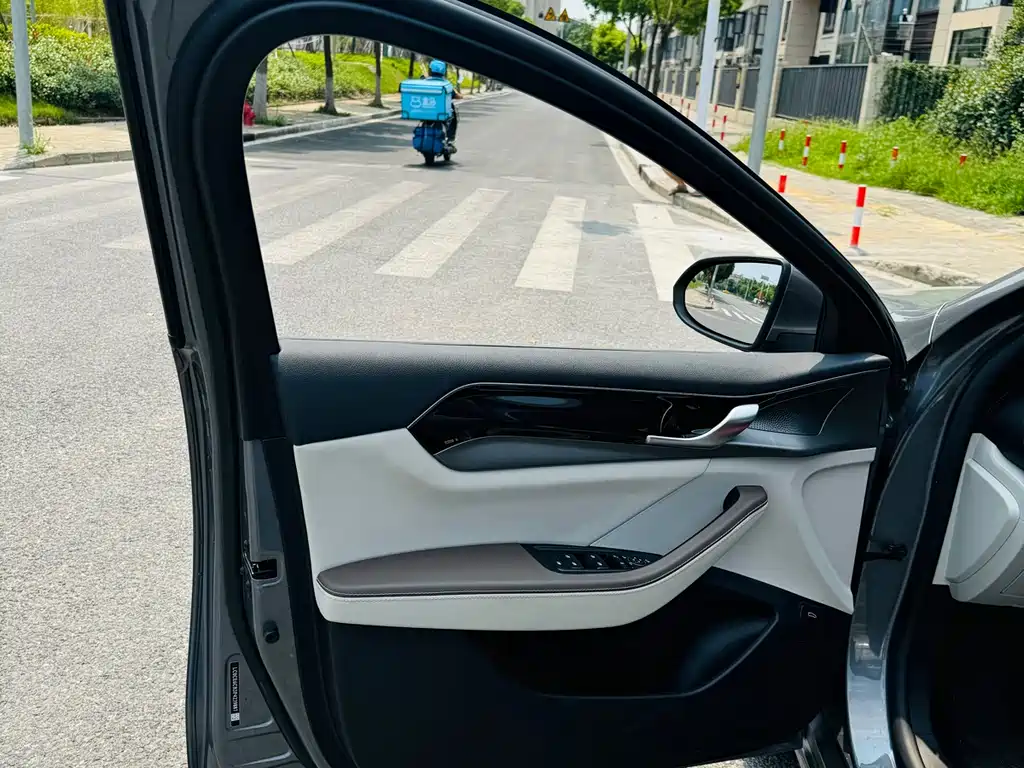 BYD Qin PLUS 2023