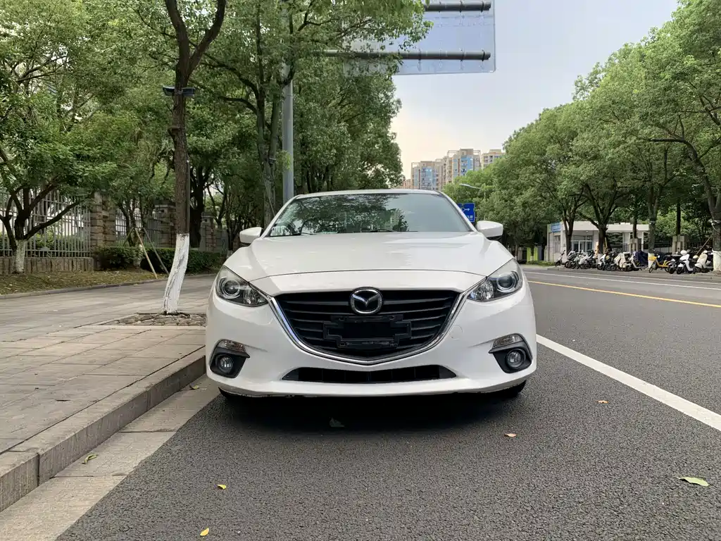 Mazda 3 Angkesela 2018