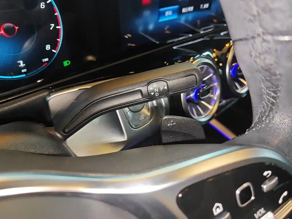 Mercedes-Benz GLB 2021 — фото 14