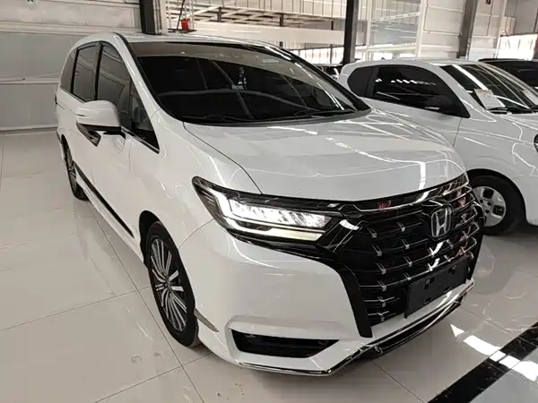 Honda Elysion 2023