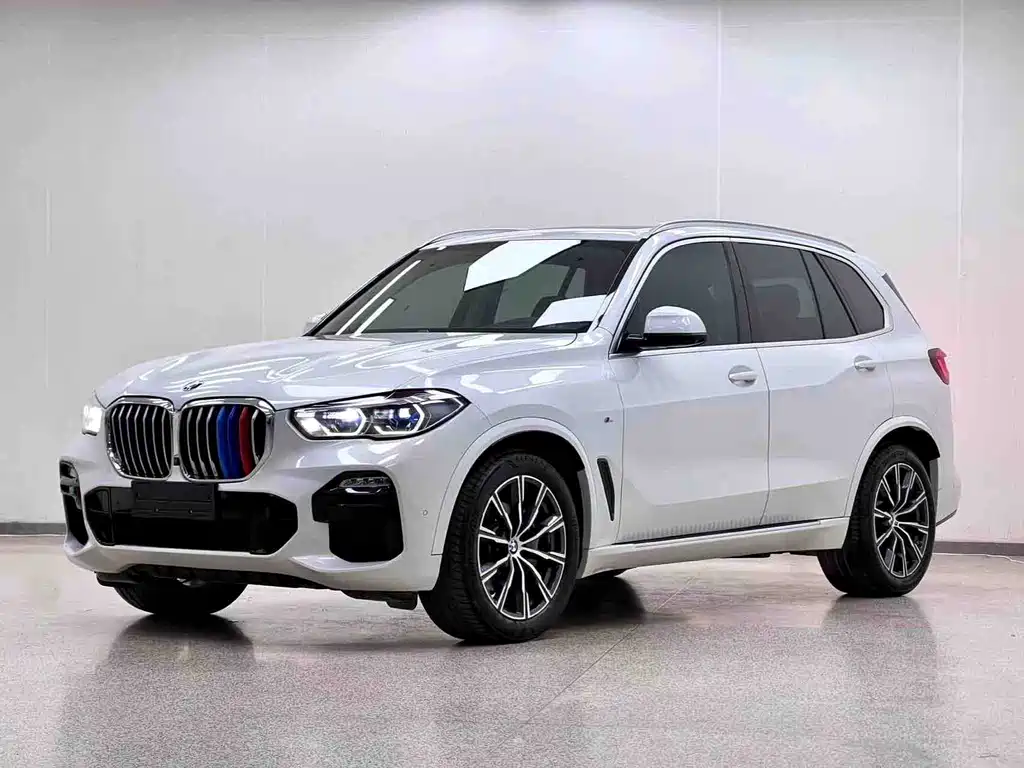 BMW X5 2020 — фото 1