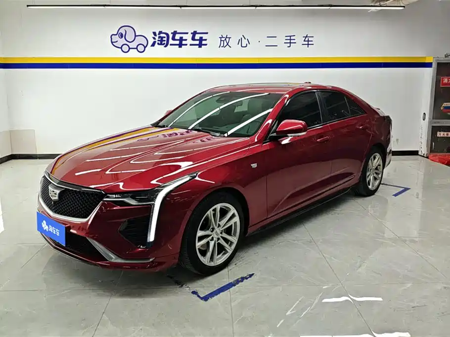 Cadillac CT4 2020 — фото 1