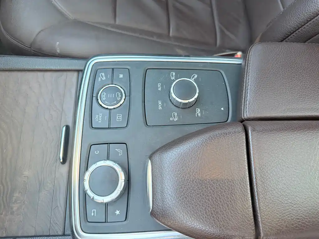 Mercedes-Benz GL-Class 2015 — фото 8