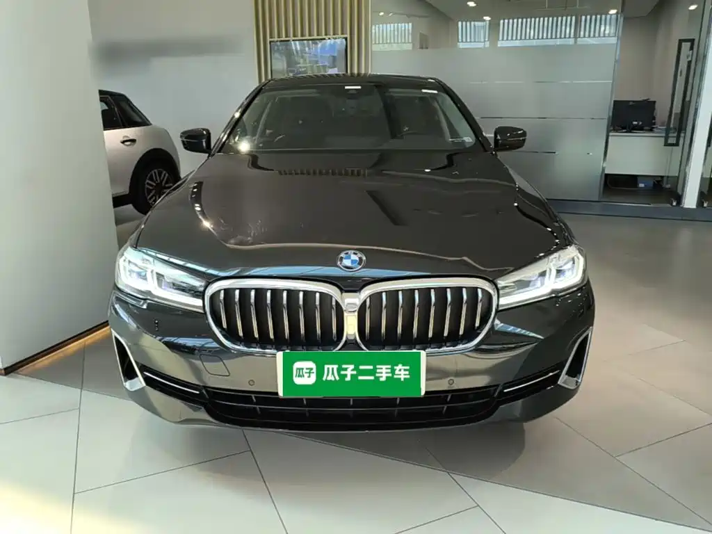 BMW 5 Series 2022