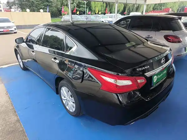 Nissan Teana 2017