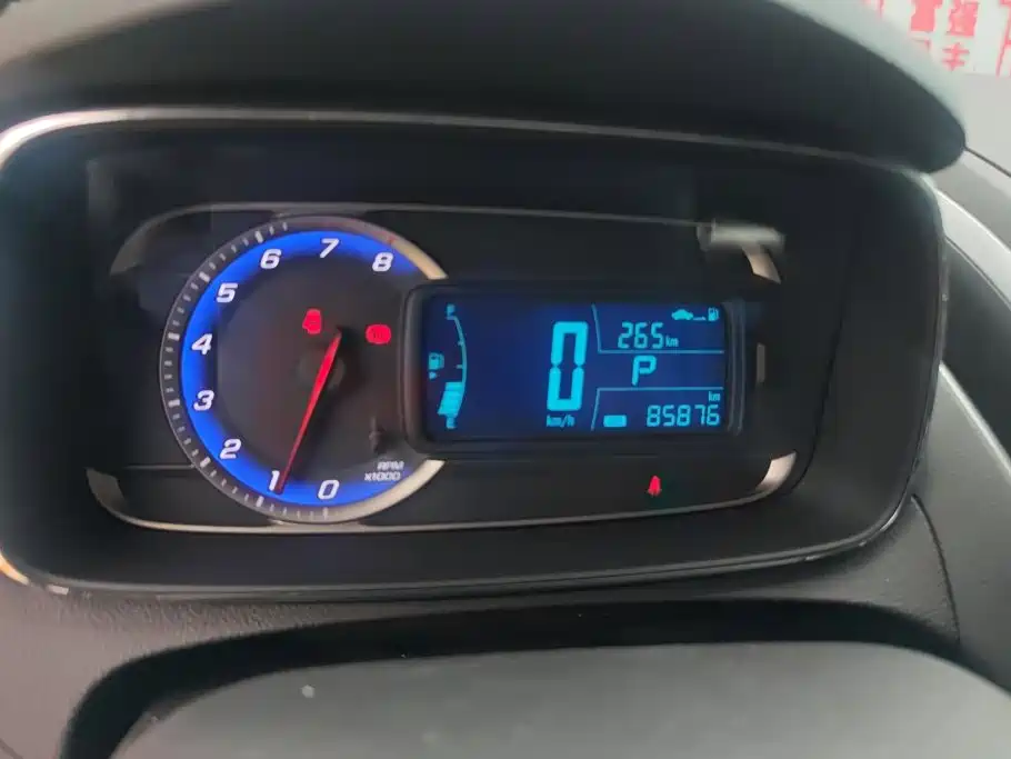 Chevrolet Trax 2014 — фото 14