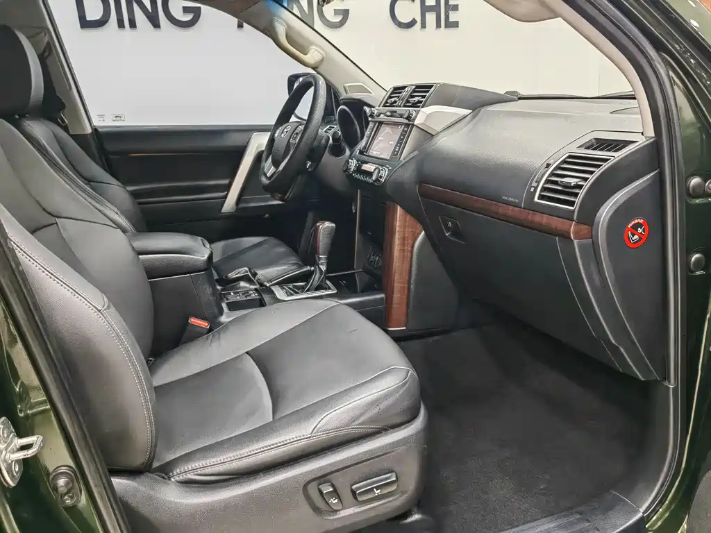 Toyota Prado 2016 — фото 18