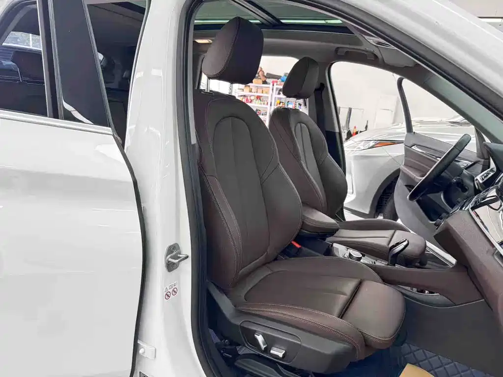 BMW X1 2022 — фото 15