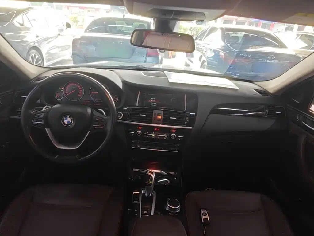 BMW X4 2018 — фото 10