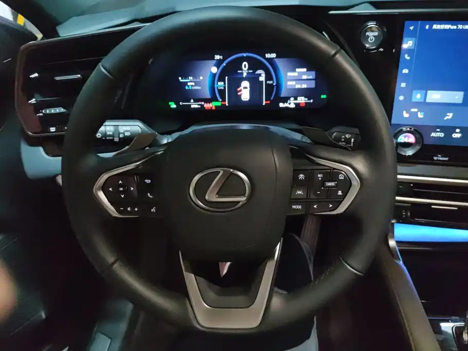 Lexus RX 2026 — фото 15