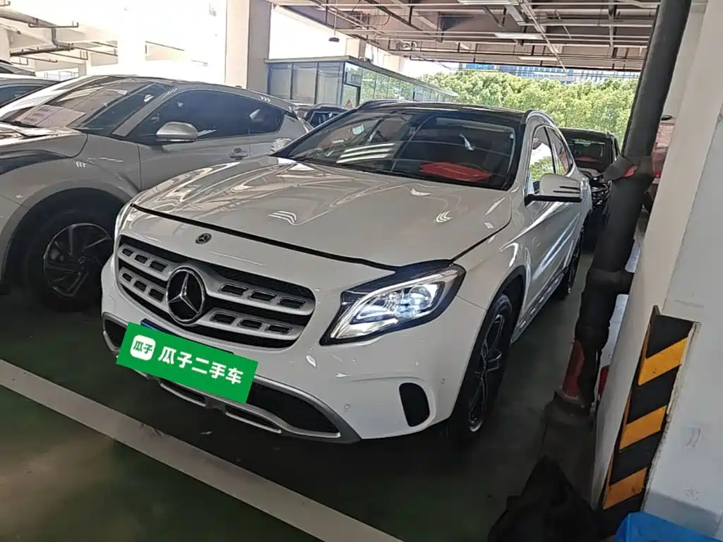 Mercedes-Benz GLA 2019