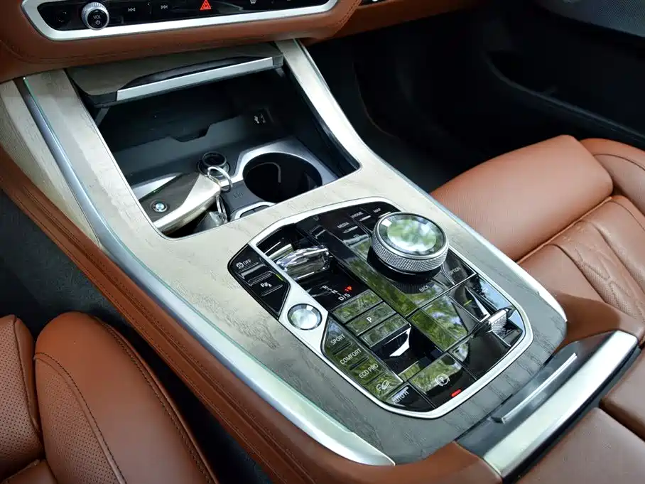 BMW X7 2024 — фото 10