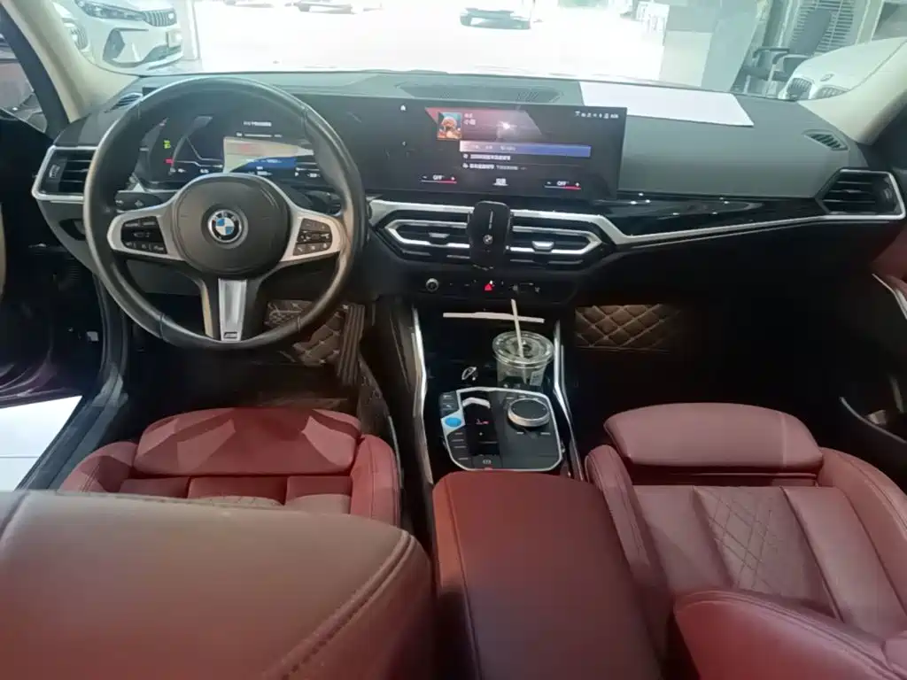 BMW i3 2023 — фото 10