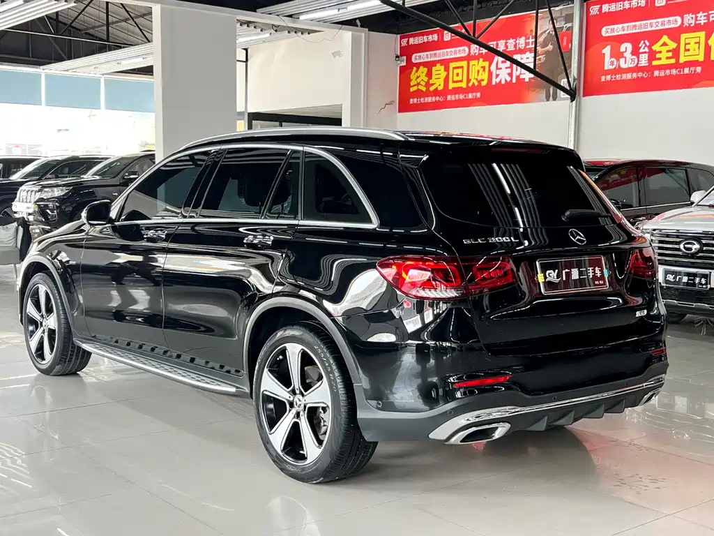 Mercedes-Benz GLC 2023 — фото 6