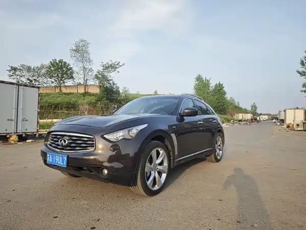 Infiniti FX 2010