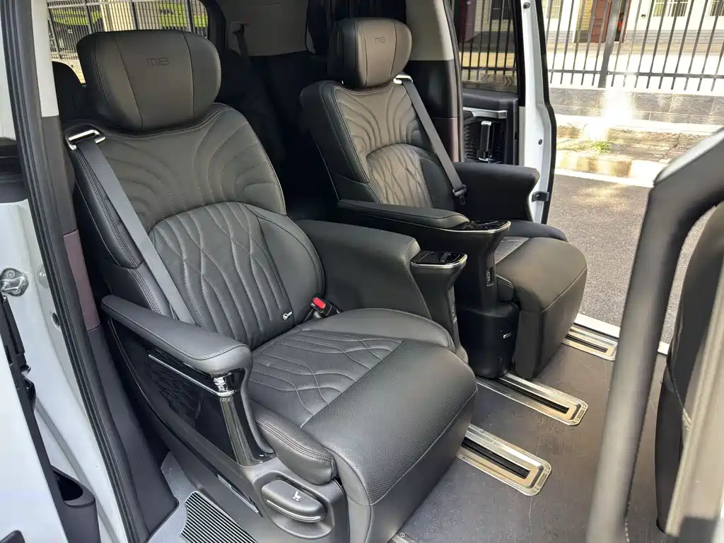 GAC Motor Trumpchi M8 2025 — фото 4