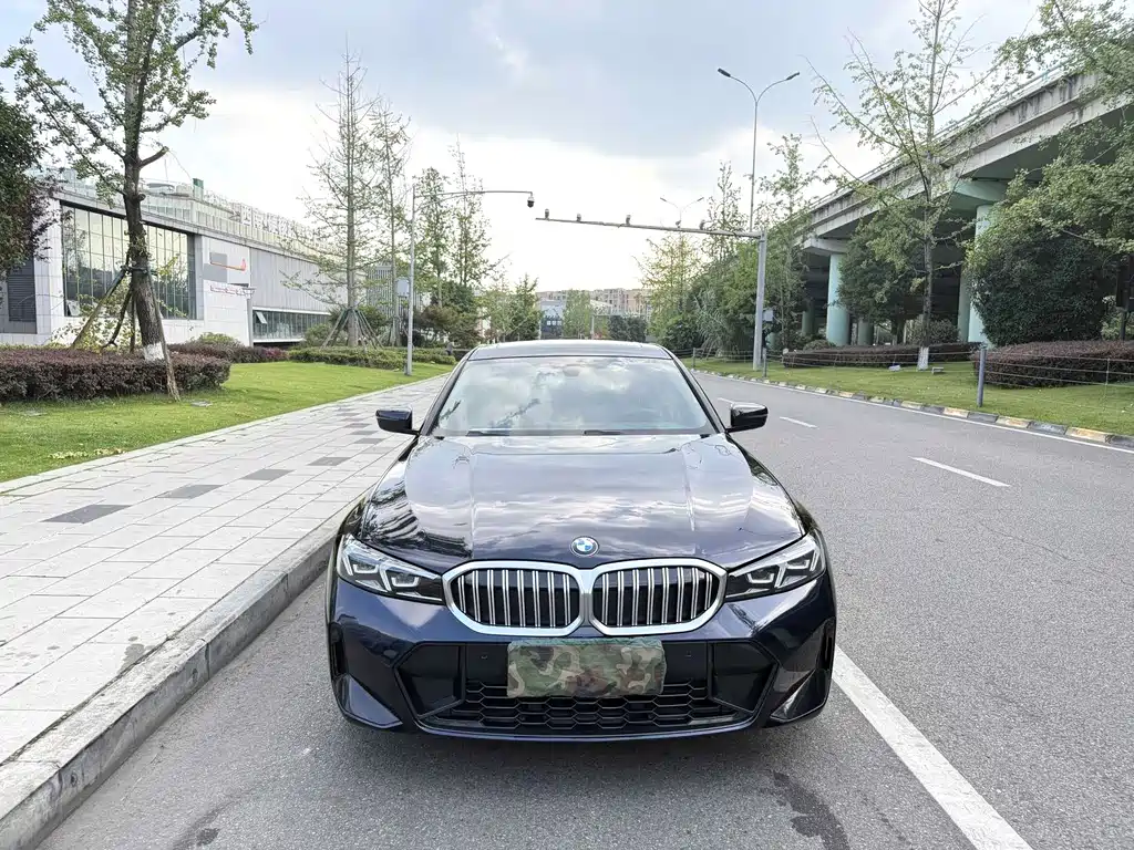 BMW 3 Series 2023