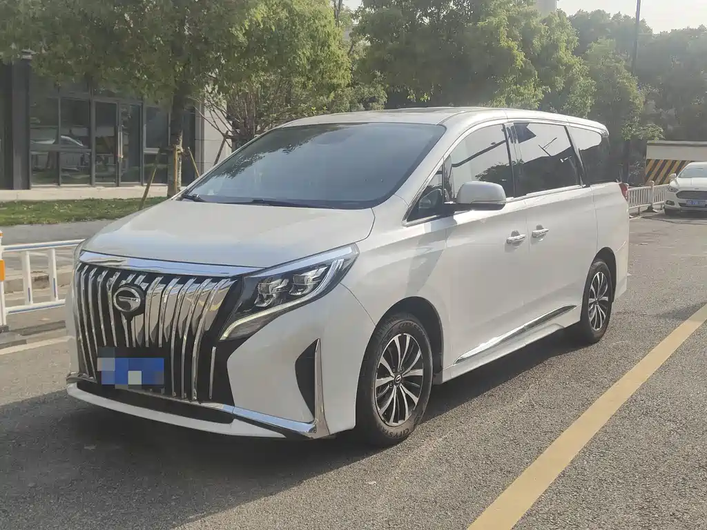 GAC Motor Trumpchi M8 2022 — фото 4
