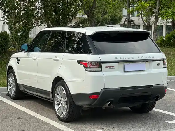 Land Rover Range Rover Sport 2014