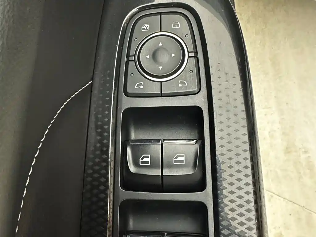 Haval M6 2023 — фото 16