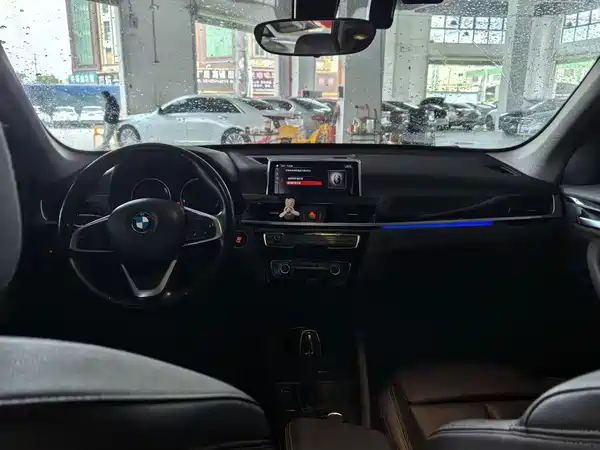 BMW X1 2020