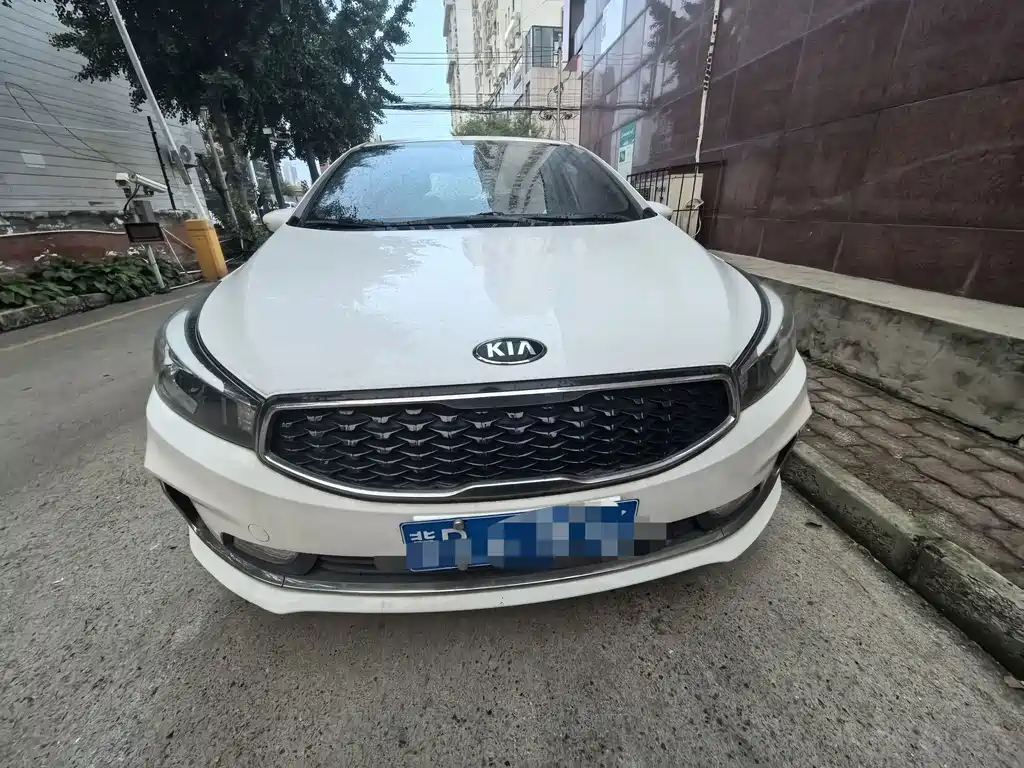 Kia K3 2016
