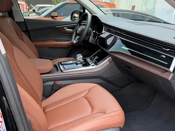Audi Q7 2023