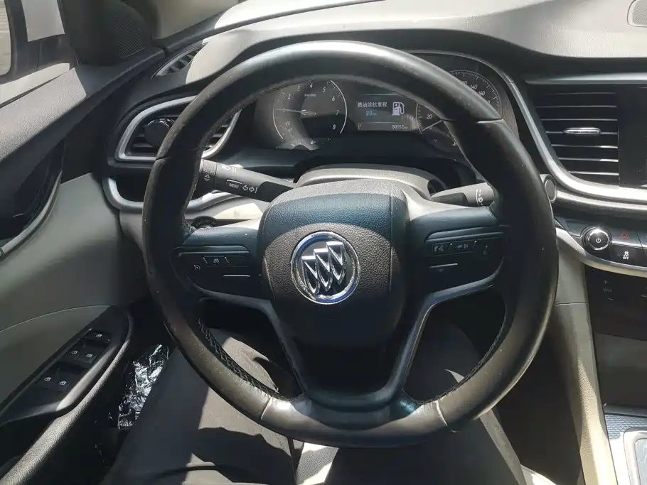 Buick Excelle 2019 — фото 15