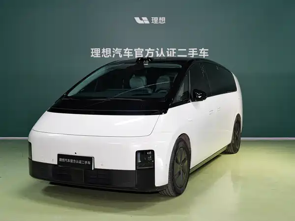 Li Auto MEGA 2024
