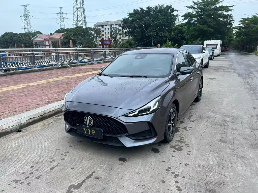 MG MG5 2021