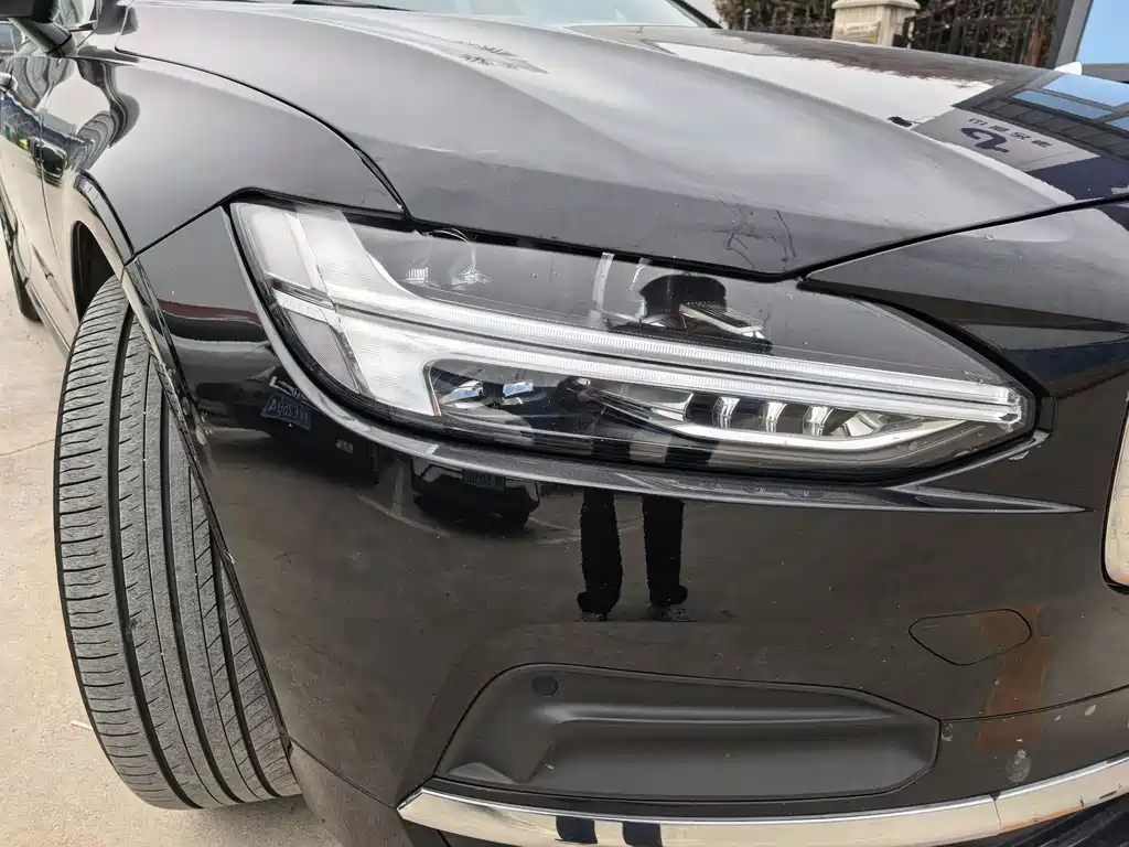 Volvo S90 2022 — фото 10