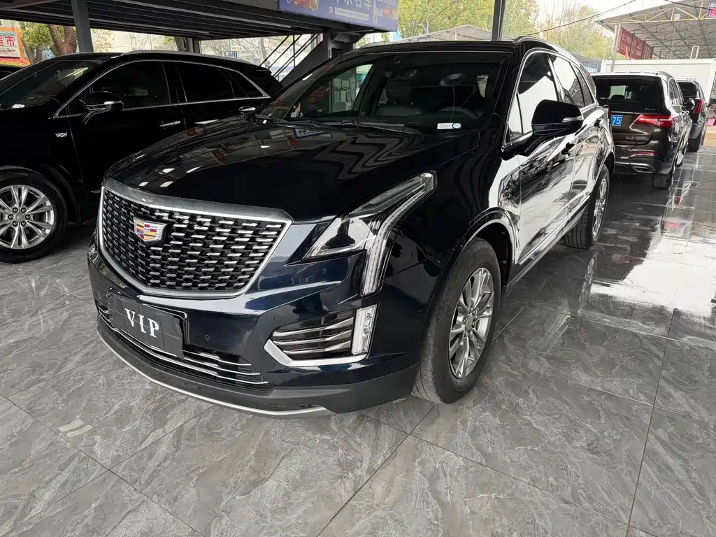 Cadillac XT5 2020 — фото 1
