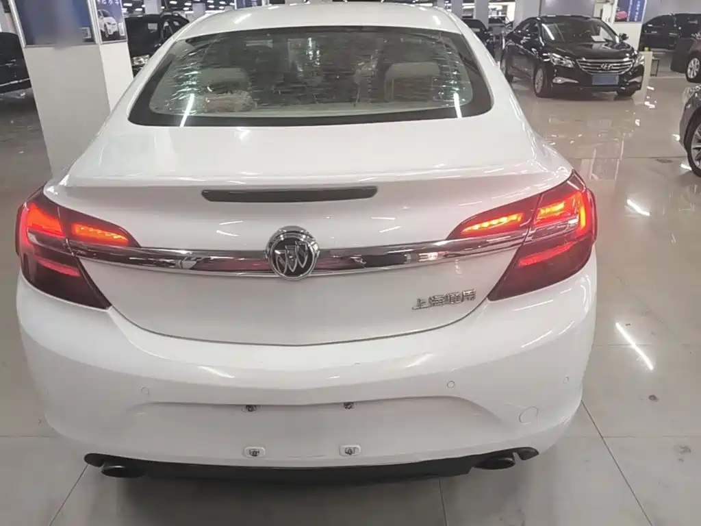 Buick Regal 2015 — фото 6